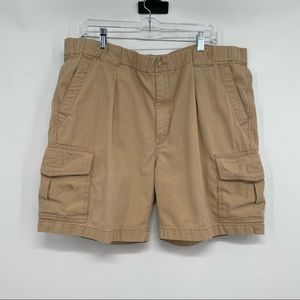 Tommy Bahama Shorts Mens M BrownElastic Waist Relax Cargo